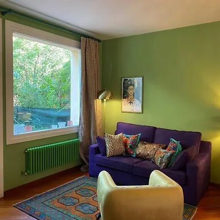 Maggie's Place With Private Backyard Appartement Ravenna