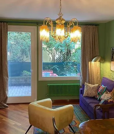 Daire Maggie's Place With Private Backyard *