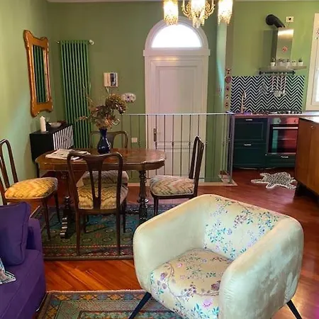 Daire Maggie's Place With Private Backyard Ravenna