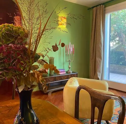 Maggie's Place With Private Backyard 라벤나