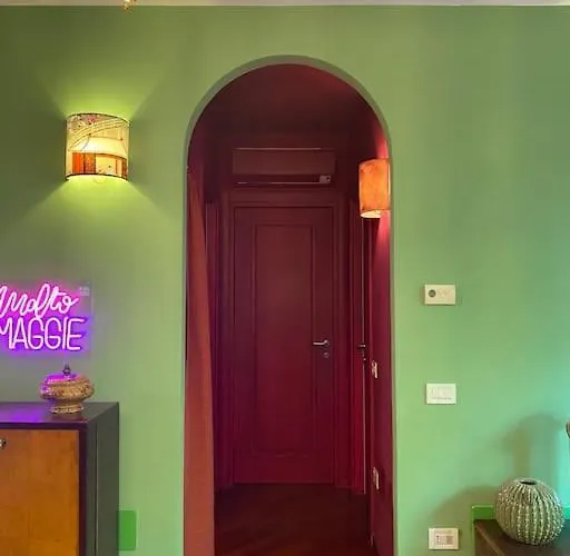 Maggie's Place With Private Backyard 라벤나